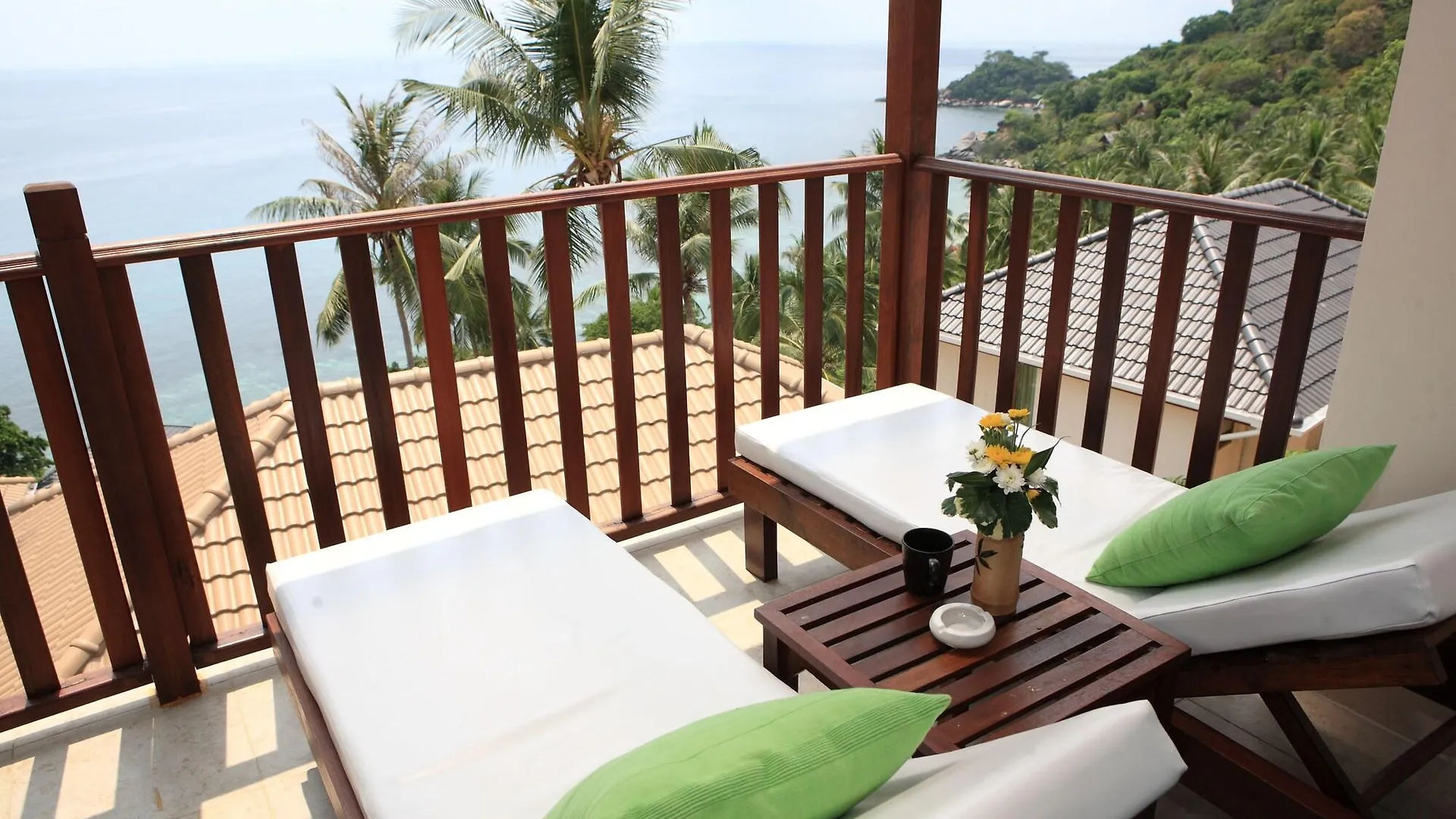 Pinnacle Koh Tao Resort תאילנד